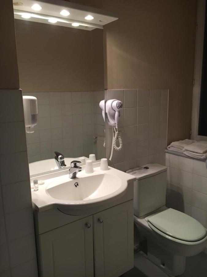 Hotel Du Centre Gueugnon Ngoại thất bức ảnh