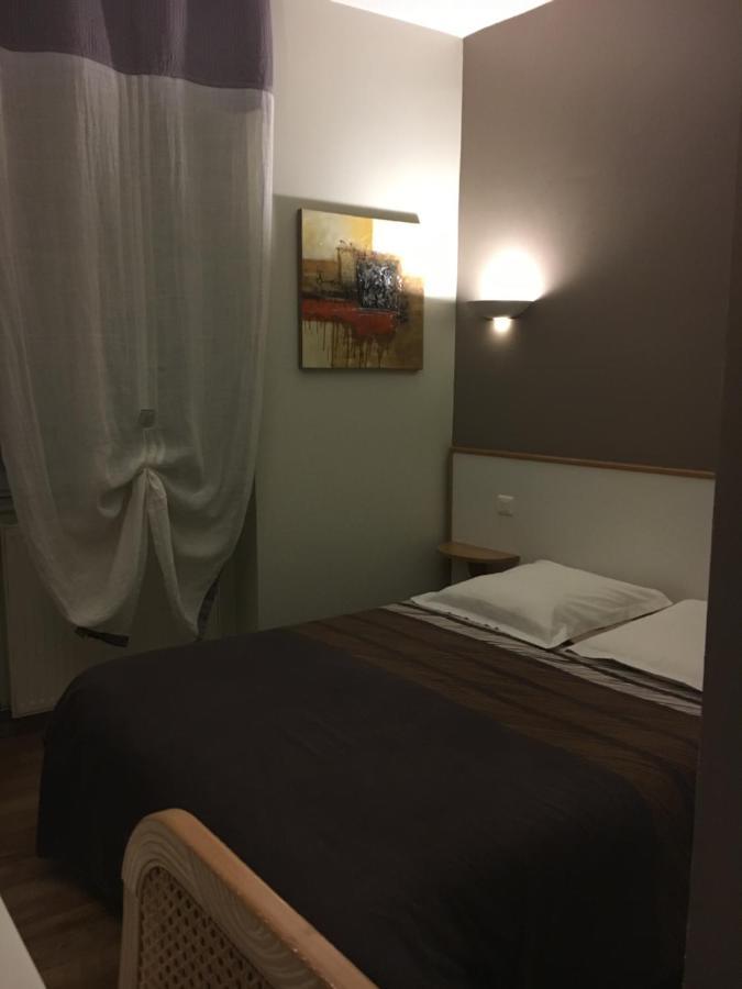 Hotel Du Centre Gueugnon Ngoại thất bức ảnh