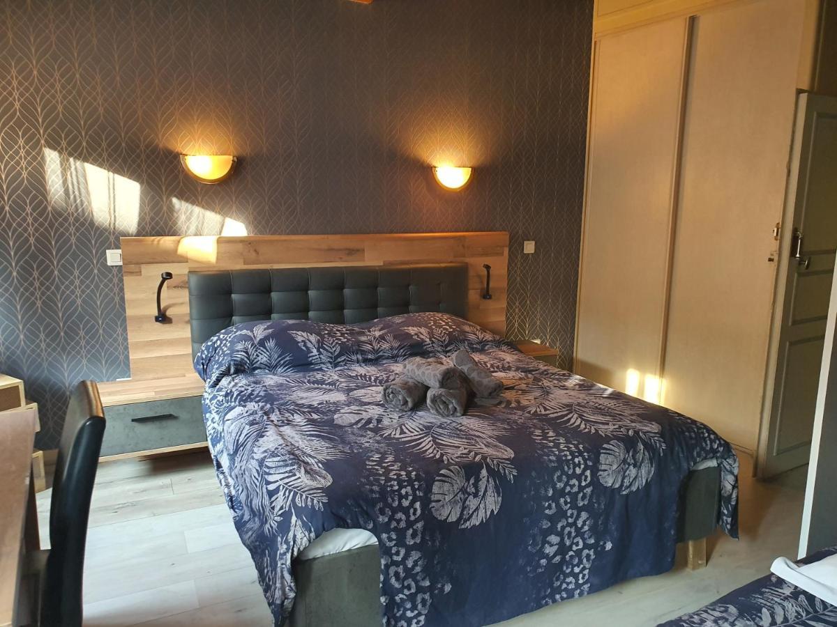 Hotel Du Centre Gueugnon Ngoại thất bức ảnh