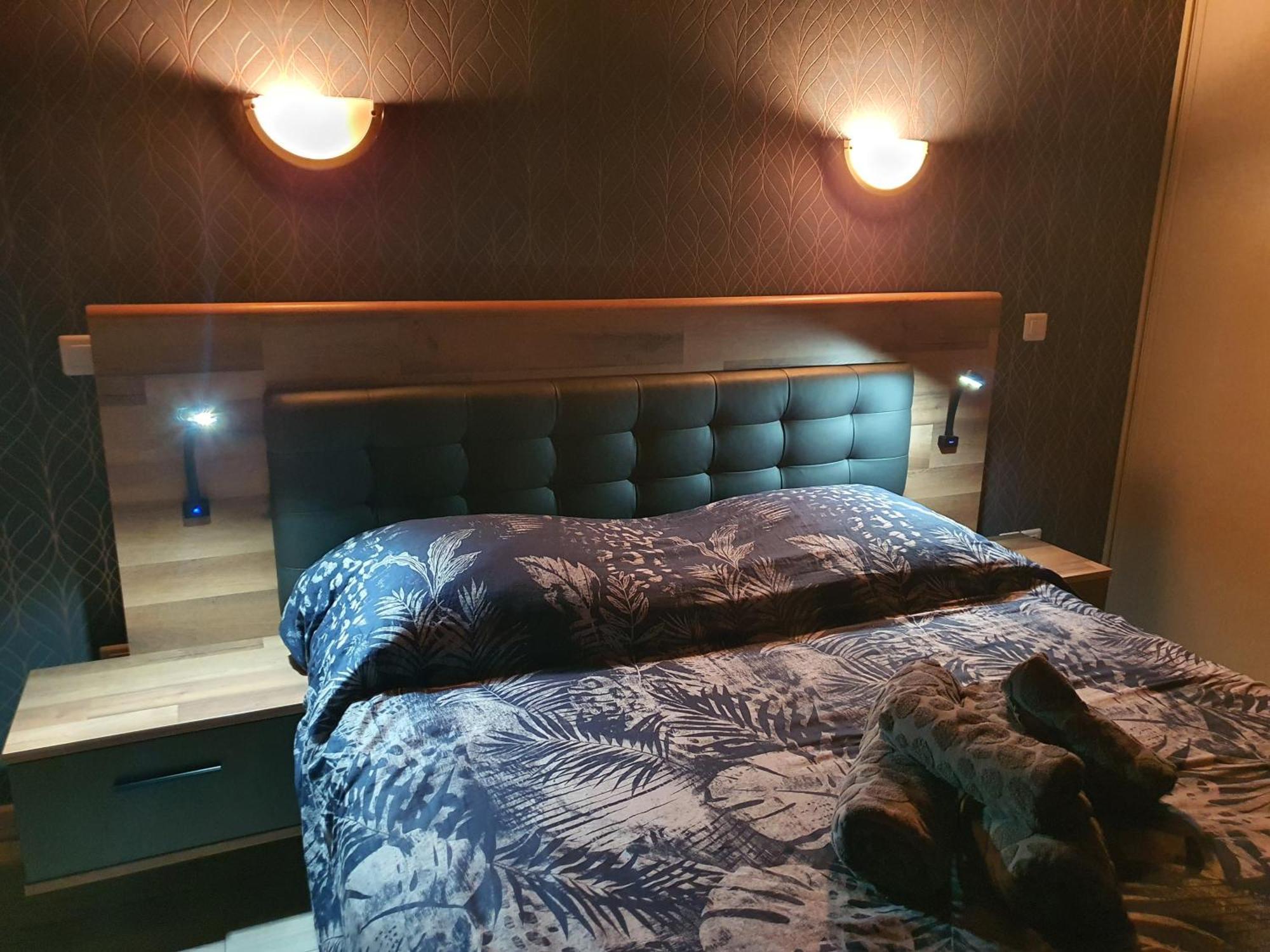 Hotel Du Centre Gueugnon Ngoại thất bức ảnh